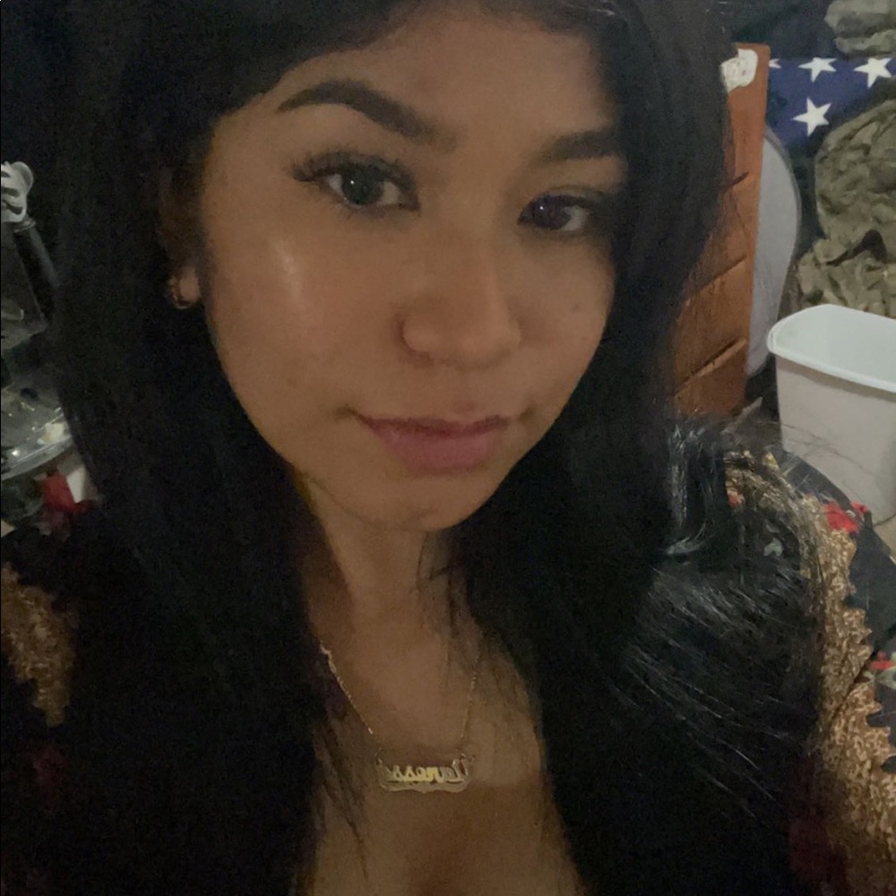 Meet your Posher, Vanessita